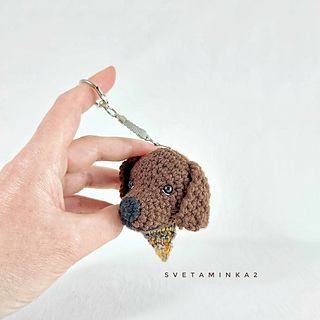 Keychain Dog Crochet Pattern Labrador Chocolate.