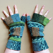 Perpendicularity Mitts pattern 