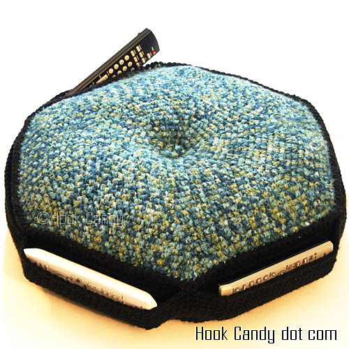 Ravelry Floor Cushion pattern by Sylver Santika