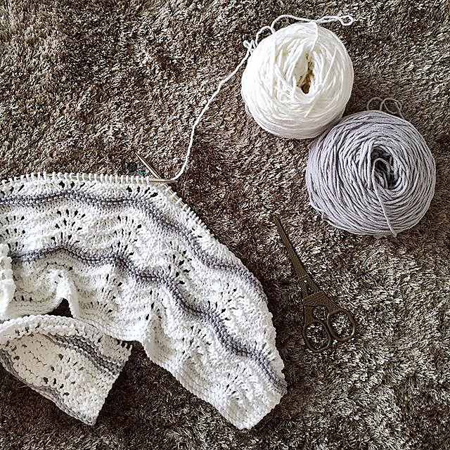 Ravelry szenooi's Baby Girl Chevron Blanket