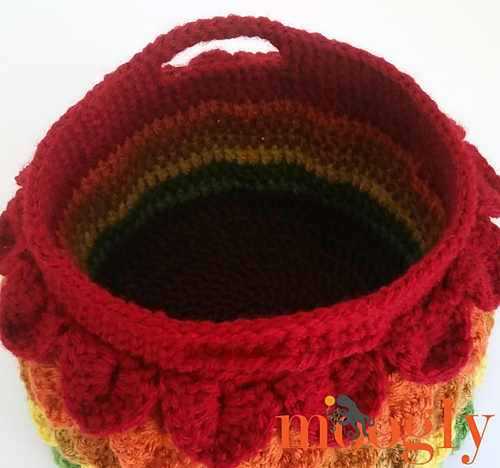 Changing Leaves Basket photo 2
