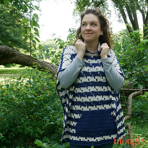 Chic Moves Poncho photo 1