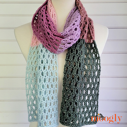 Edinburgh Evenings Scarf photo 4