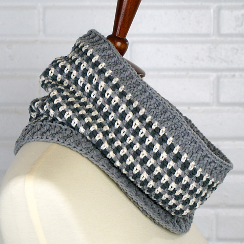 Autumn Amore Cowl photo 3