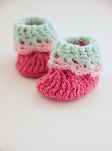 Loopy Love Newborn Baby Booties photo 3