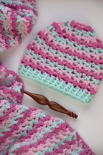Loopy Love Hat photo 1