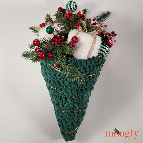 Christmas Tree Door Basket photo 2