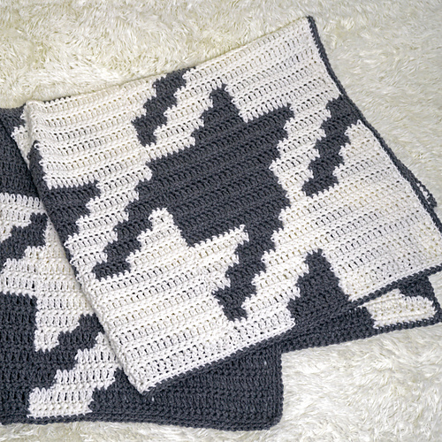 Houndstooth Squares Blanket photo 3