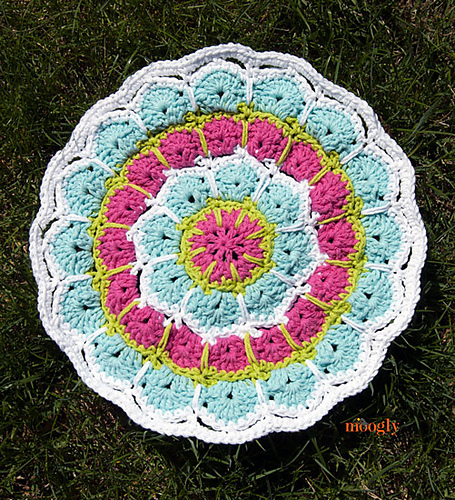Magic Spike Mandala photo 1
