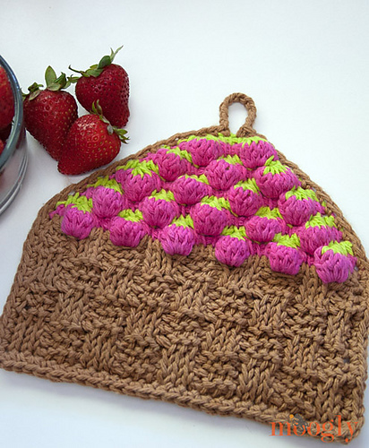 Strawberry Basket Tunisian Dishcloth photo 1