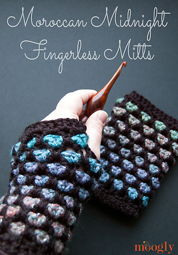 Moroccan Midnight Fingerless Mitts photo 1