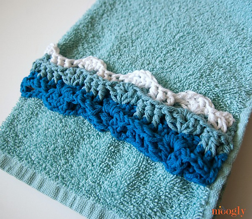 Little Waves Towel Applique photo 2
