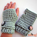 Ups and Downs Fingerless Gloves photo 4