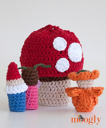 Magical Toadstool Finger Puppets Set photo 1