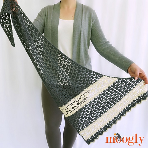 Quicksilver Shawlette photo 5