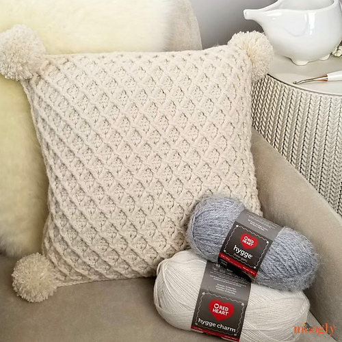 Hygge Diamond Pillow photo 4