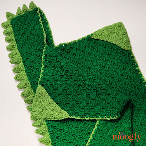 Cuddle Up Dinosaur Blanket photo 4