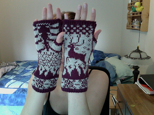 Hannibal Deer Mittens photo 1