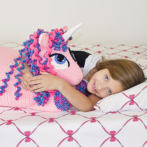 Ravelry Unicorn Body Pillow/Giant Stuffed Toy pattern by Joni Memmott
