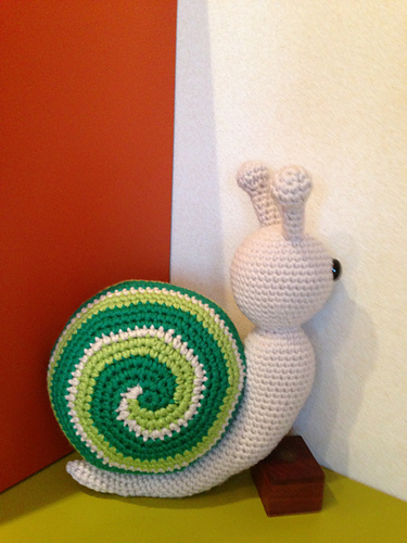 Greeny the spiral tricolor Snail photo 1