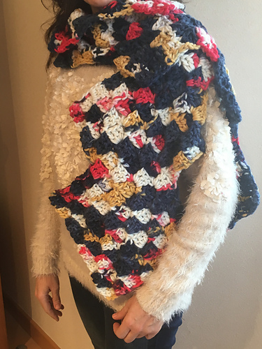 Mittered corner to corner scarf-shawl photo 1