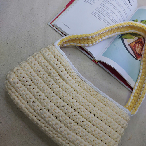 Simple Shoulder Bag photo 5