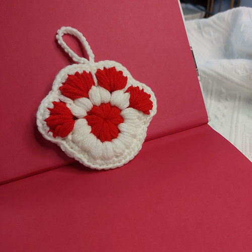 Cute and Easy Paw bag charm photo 4
