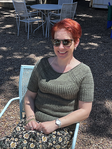 Seashell Genser Light - bythe-abcs