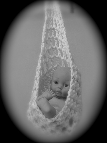 Newborn Hanging Nest photo 2