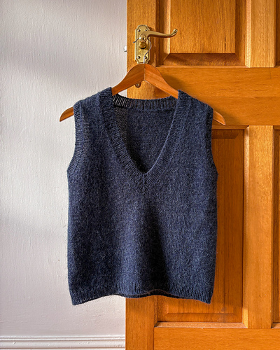Semper Slipover V-Neck