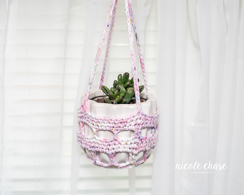 Small Plant Hanger photo 4