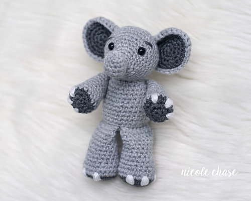 Elliot the Elephant photo 5