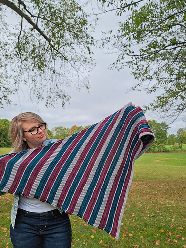 Pine Mountain Shawl photo 3