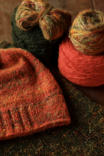 Cabin Essence Hat and Cowl photo 2