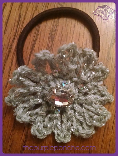 Sparkle Flower Hair Accessory photo 2