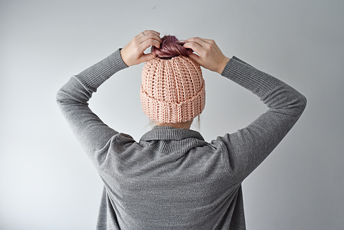 Ravelry: Easy Breezy Chunky Bun Beanie pattern by The Turtle Trunk