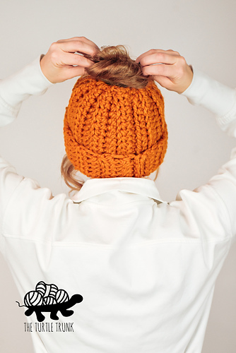Ravelry: Easy Breezy Super Chunky Bun Beanie pattern by The Turtle Trunk