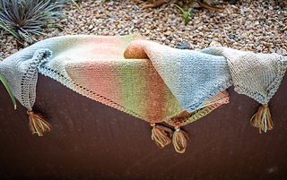 Ravelry: Soft as a Cloud Baby Blanket pattern by Suzanne Middlebrooks