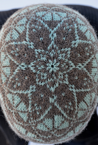 Ravelry: Endell pattern by Kelly G.