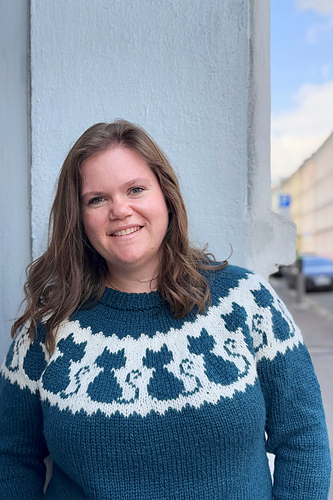 Cat Lady Genser - Tonje Haugli