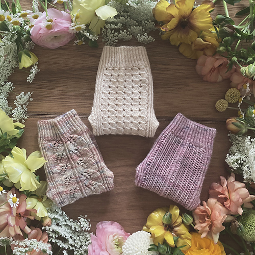 Ravelry: Flowerbed Socks Set pattern by Knitail/ Derako