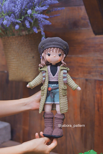 Elisa Doll