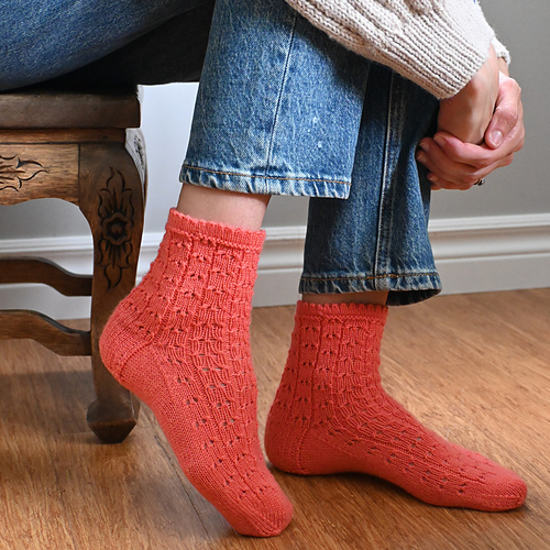 【新品】POMME d'amour asymmetry knit Ravelry: Pomme d'amour pattern by Tricot Design MCL
