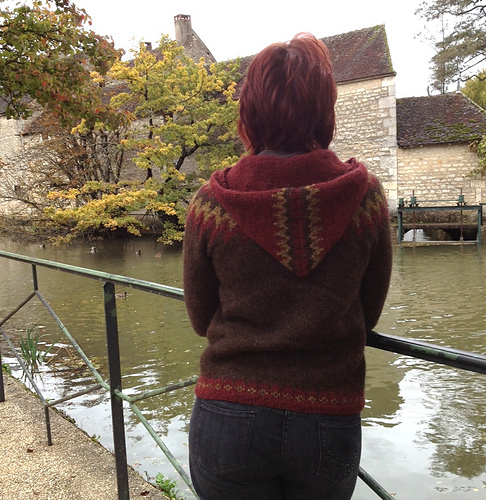 Ravelry: Var pattern by Védís Jónsdóttir for Ístex