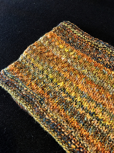 Halsedusk? In Norwegian knitting terms, 