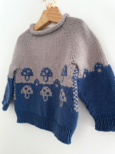 Mushroom Genser BJ19 - Sharyn Armstrong