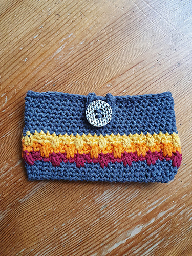 Spiked Glasses Case photo 2