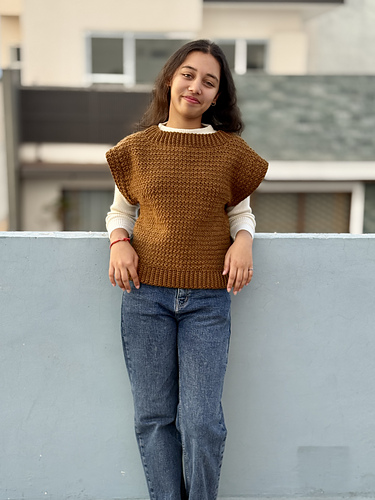 Nestlynn Vest Sweater