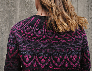 The jog in the round (centre back) is eliminated in the colourwork charts. 