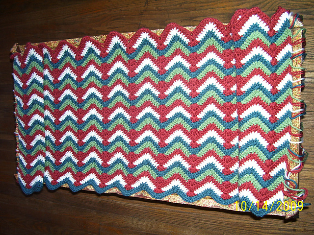 Ravelry: Chevron Afghan pattern by Coats &amp; Clark